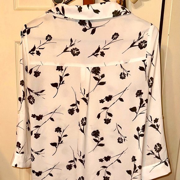 Fortune + Ivy Christelle Button Down Blouse - Picture 5 of 10